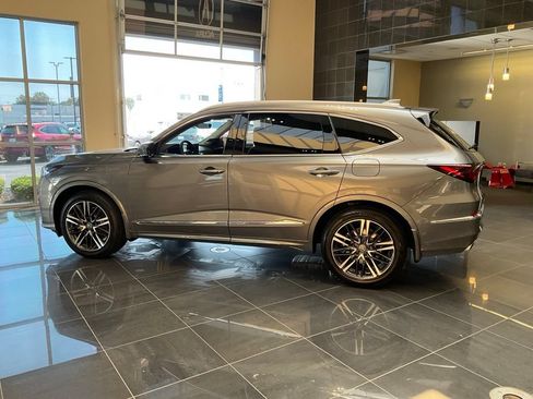 Certified 2026 Acura MDX SH-AWD w/ Advance Package image 5