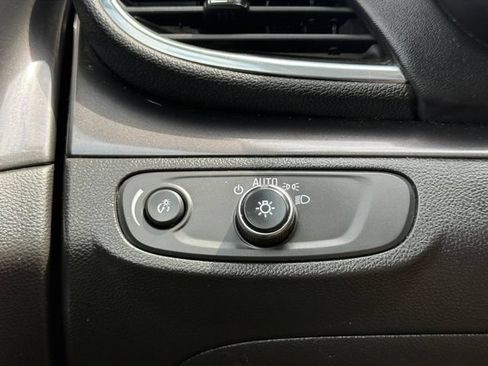 Used 2018 Buick Encore Preferred AWD/4WD image 20