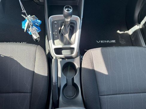 New 2026 Hyundai Venue SE FWD image 22