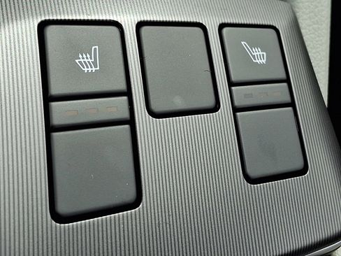 New 2026 Kia Sportage EX image 14