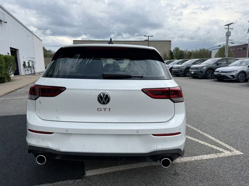 New 2025 Volkswagen GTI SE image 4