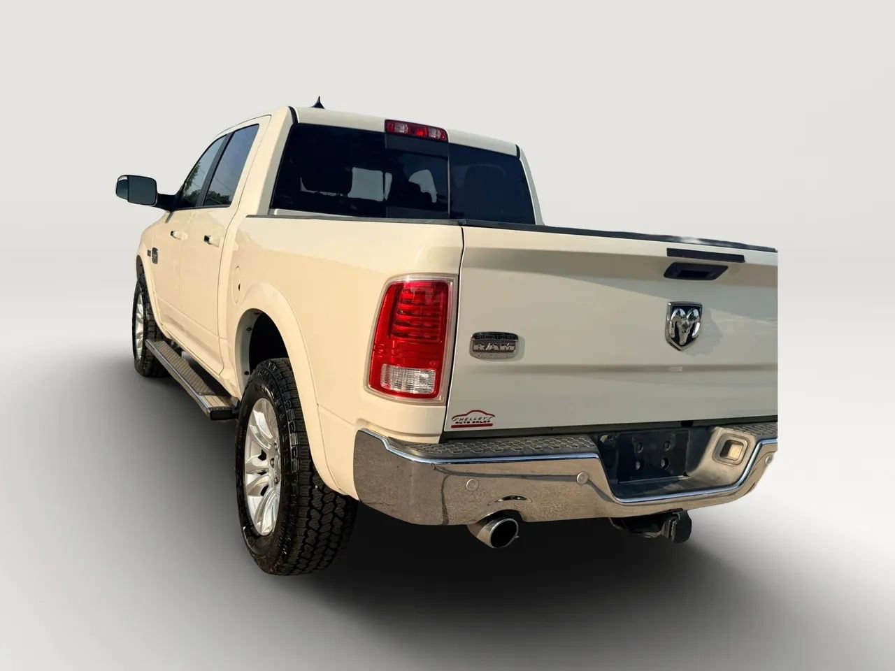 Used 2017 RAM 1500 Laramie Longhorn AWD/4WD image 6