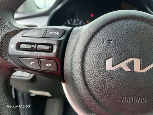 Used 2023 Kia Rio LX FWD image 28