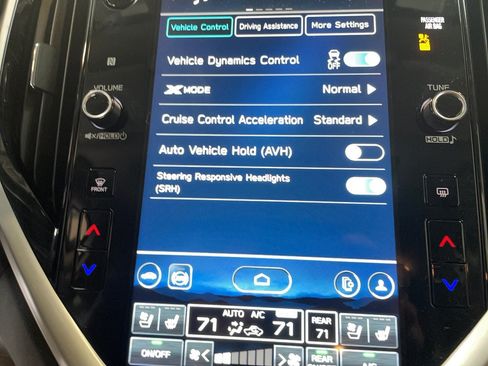 Used 2023 Subaru Ascent Touring AWD/4WD image 13