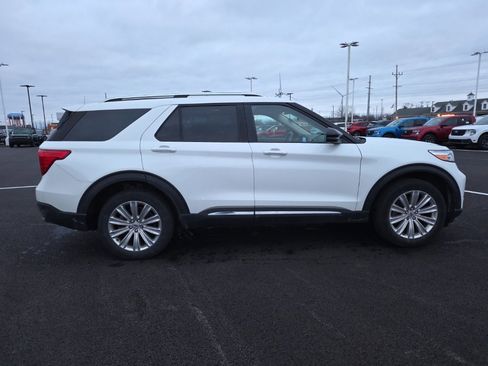 Used 2022 Ford Explorer Limited image 4