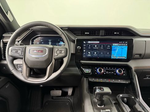 Used 2025 GMC Sierra 1500 AT4 AWD/4WD image 23