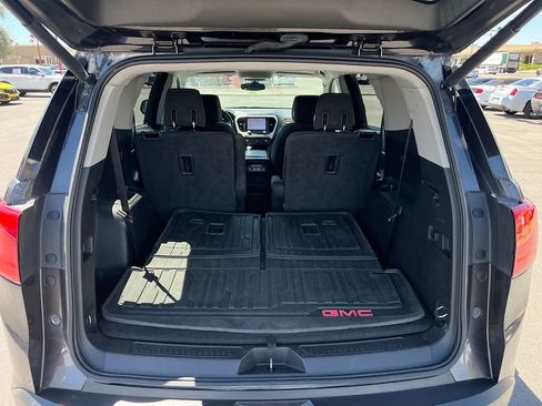 Used 2017 GMC Acadia SLE AWD/4WD image 27