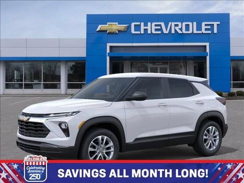 New 2026 Chevrolet TrailBlazer LS FWD image 2