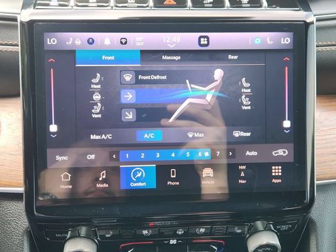 Used 2024 Jeep Grand Cherokee Summit AWD/4WD image 21