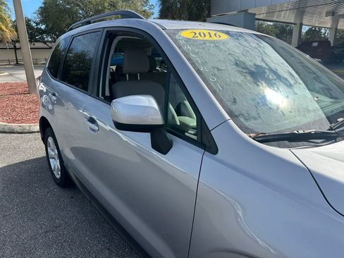 Used 2016 Subaru Forester 2.5i Premium image 15
