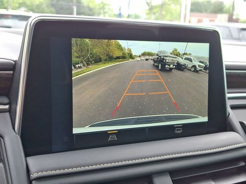 Certified 2023 Chevrolet Tahoe Premier AWD/4WD image 15