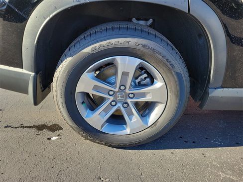 Certified 2025 Honda Pilot EX-L image 5