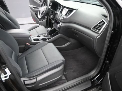 Used 2018 Hyundai Tucson SEL w/ Cargo Package image 17