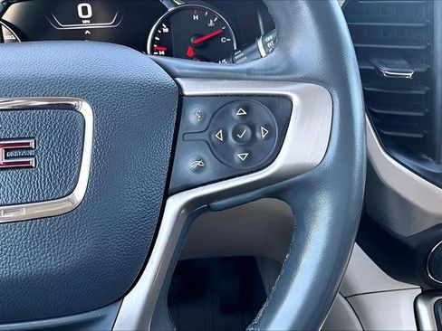 Used 2023 GMC Acadia Denali w/ Denali Technology Package AWD/4WD image 14