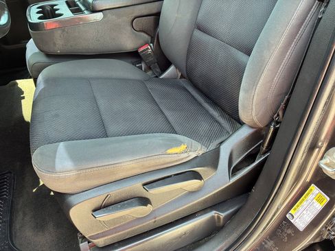 Used 2014 Chevrolet Silverado 1500 LT AWD/4WD image 16