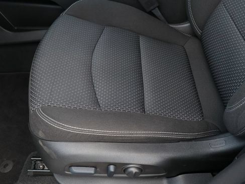 Used 2022 GMC Terrain SLE w/ Driver Convenience Package FWD image 21