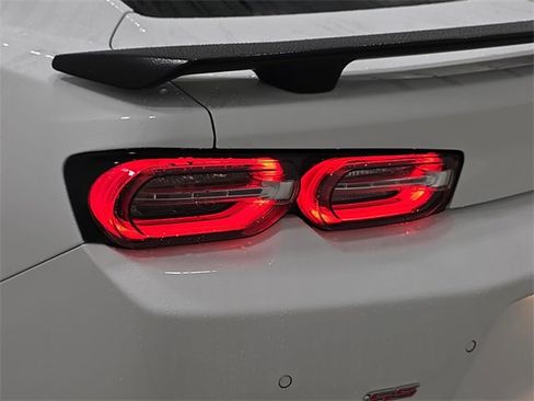 Used 2020 Chevrolet Camaro SS image 31