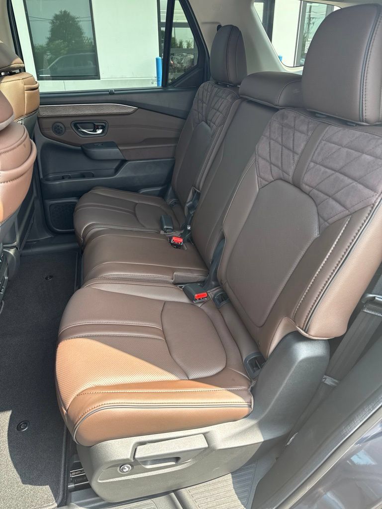New 2026 Honda Pilot Elite image 14