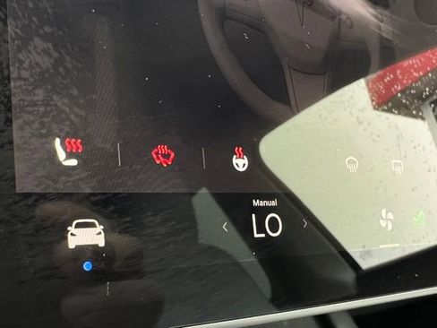 Used 2023 Tesla Model Y Long Range image 20