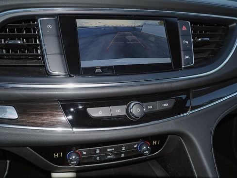 Certified 2023 Buick Enclave Essence image 15