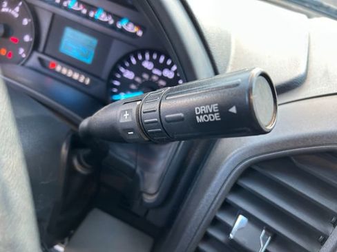 Used 2022 Ford F250 XL w/ Power Equipment Group image 21