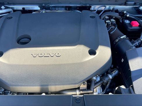 New 2026 Volvo XC90 B6 Ultra w/ Protection Package Premier image 13