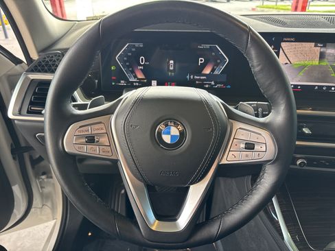 Used 2026 BMW X7 xDrive40i AWD/4WD image 18