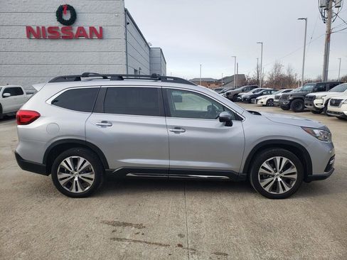 Used 2022 Subaru Ascent Limited w/ Popular Package #4 image 12