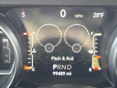 Used 2021 Jeep Gladiator Overland image 29