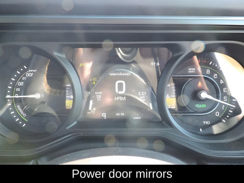 New 2024 Jeep Wrangler Unlimited Sahara w/ Technology Group AWD/4WD image 34