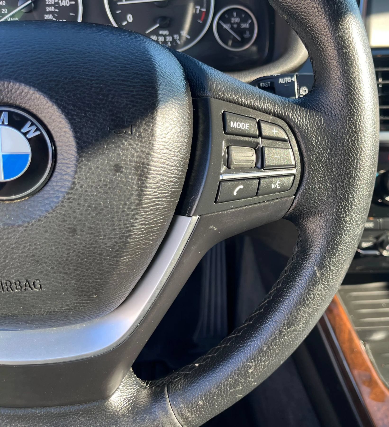 Used 2016 BMW X3 xDrive28i AWD/4WD image 30