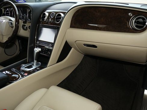 Used 2012 Bentley Continental GT image 11