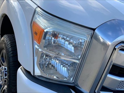 Used 2015 Ford F250 Platinum image 27