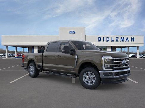 New 2026 Ford F250 XLT w/ XLT Premium Package AWD/4WD image 8