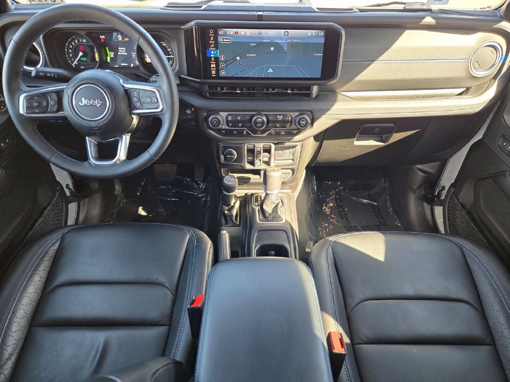 Used 2024 Jeep Wrangler High Altitude AWD/4WD image 12