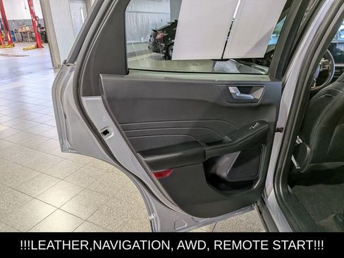 Used 2024 Ford Escape Platinum AWD/4WD image 18