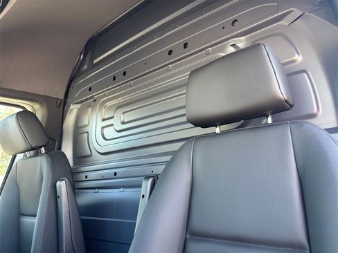 Used 2025 Mercedes-Benz Sprinter 2500 image 12