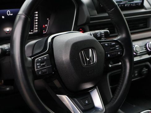 Certified 2023 Honda Pilot Elite image 19