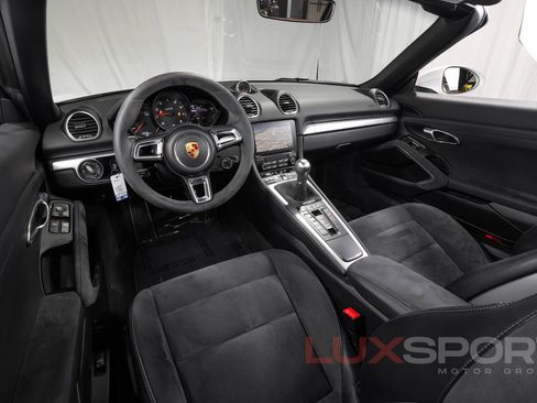 Used 2018 Porsche 718 Boxster GTS RWD image 30