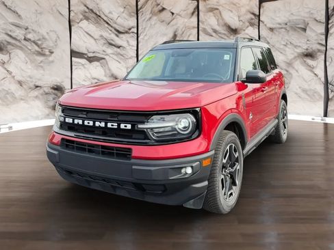 Used 2021 Ford Bronco Sport Outer Banks AWD/4WD image 2