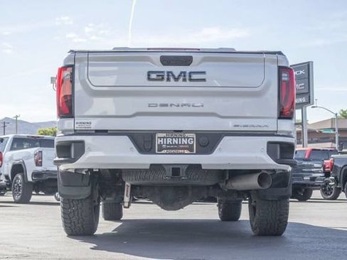Used 2024 GMC Sierra 2500 Denali Ultimate AWD/4WD image 34