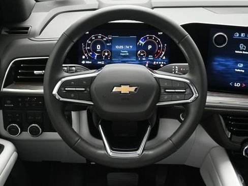 Used 2025 Chevrolet Tahoe Premier w/ Sun And Tow Package AWD/4WD image 25