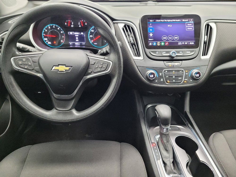 Used 2022 Chevrolet Malibu LT FWD image 22