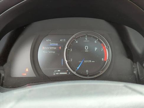 Used 2023 Lexus IS 350 F Sport w/ Navigation Package image 11