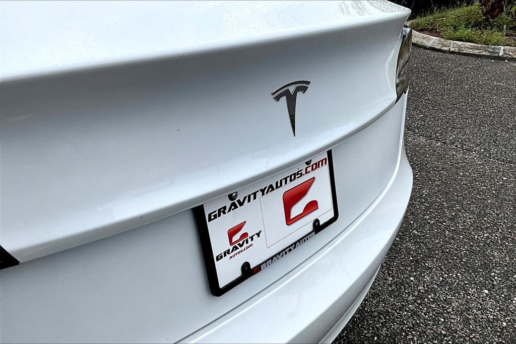 Used 2020 Tesla Model 3 Standard Range Plus RWD image 24