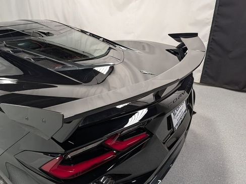Certified 2023 Chevrolet Corvette Stingray Preferred Cpe w/ Stealth Interior Trim Package RWD image 5