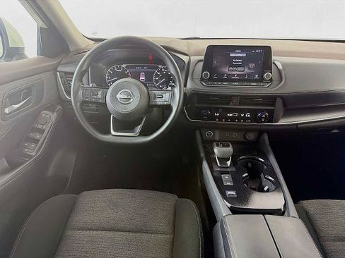 Certified 2023 Nissan Rogue SV FWD image 19