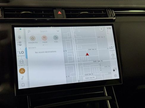 Used 2026 Land Rover Range Rover Velar Dynamic SE image 16