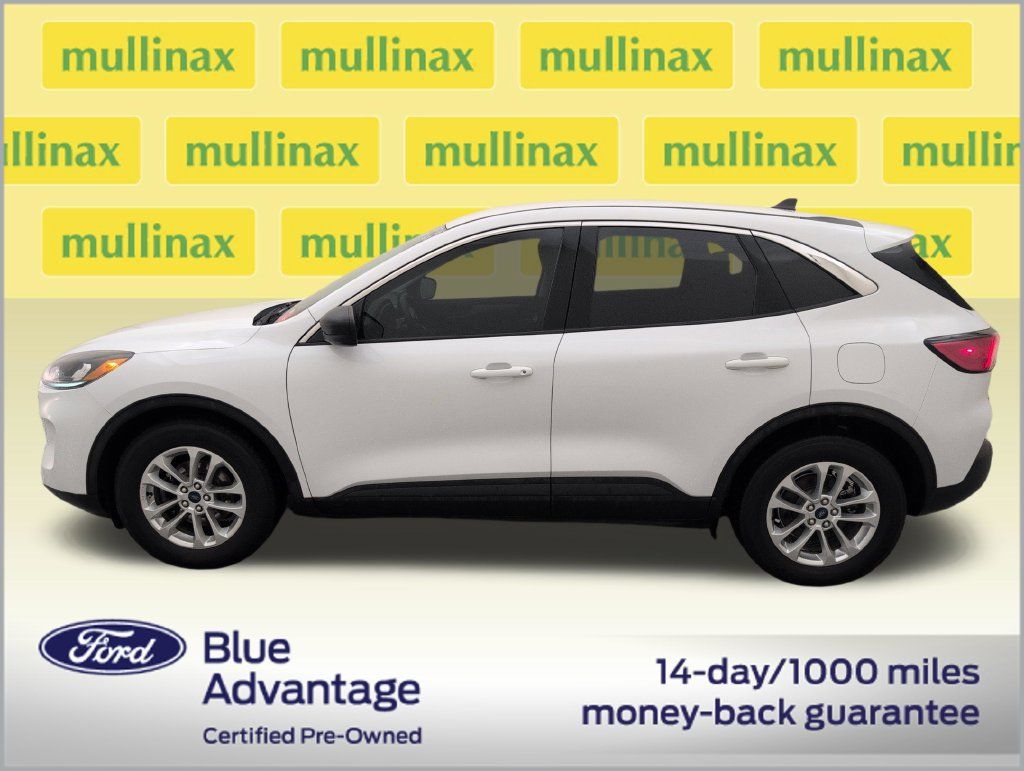 Used 2022 Ford Escape SE w/ Convenience Package FWD image 9