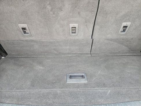 Used 2023 Ford Expedition Limited image 36